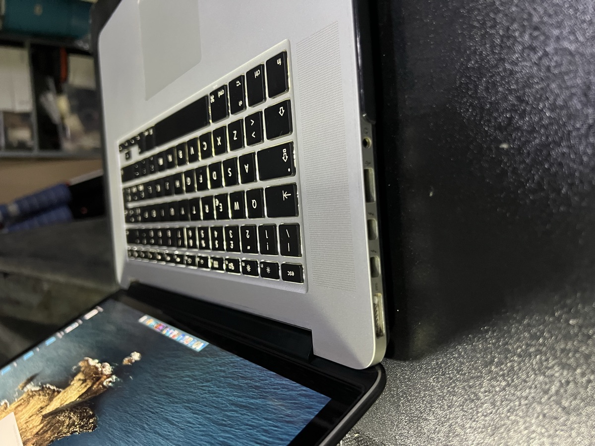 MacBook Pro 15 Late 2013 schermo